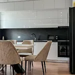 Apartment Lux At Arlis