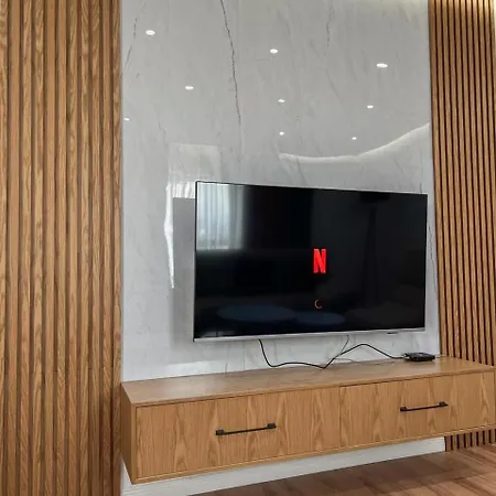 Apartament Lux At Arlis