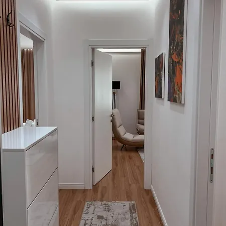 Apartament Lux At Arlis
